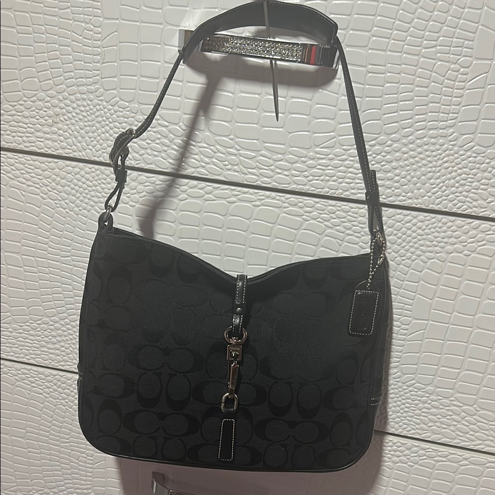 Black Coach Women's Shoulder Bag